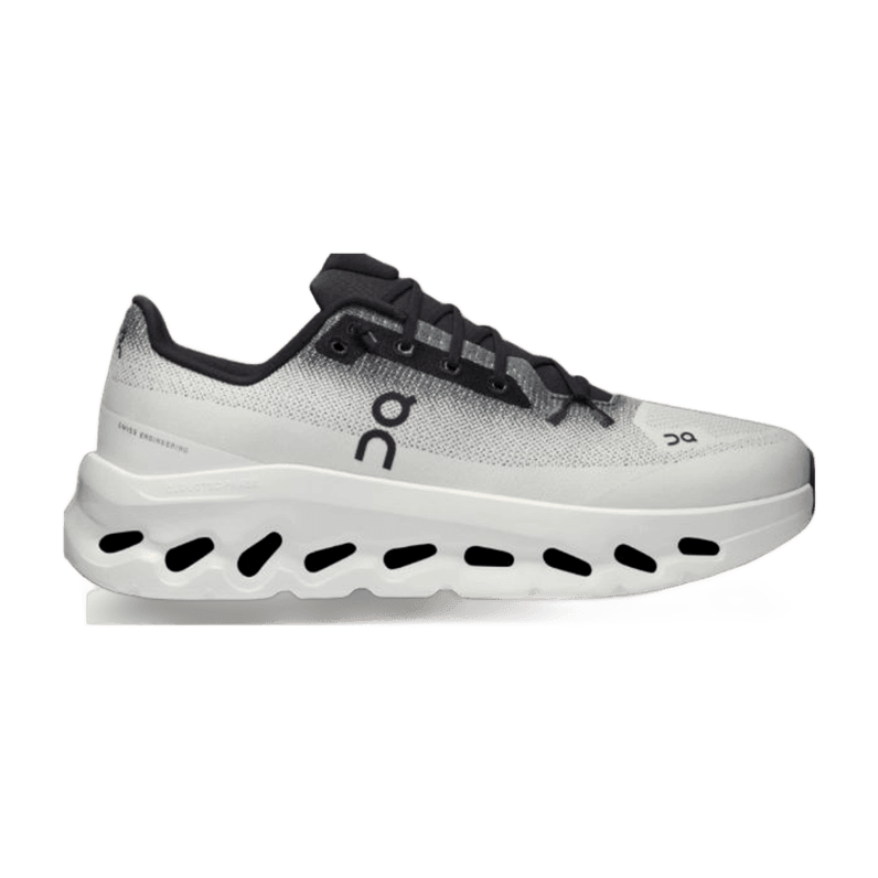 On Cloud Running Branco